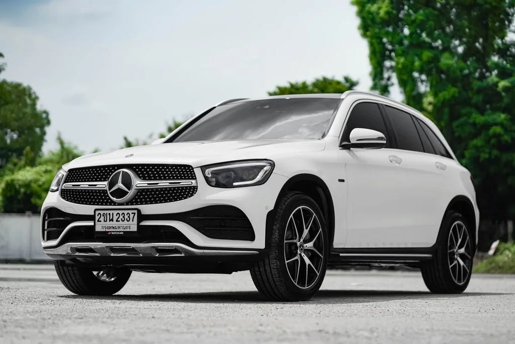 ไขข้อข้องใจกับค่าเช็คระยะ Benz GLC300e แพงอย่างที่คิดไหม??